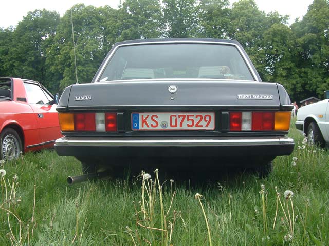 lancia_beta_318